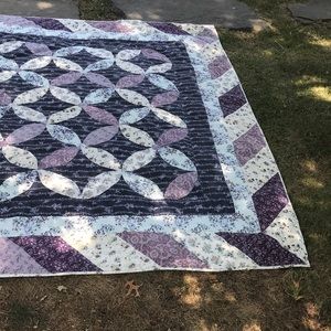Purple, Navy & Cream Quilt with Flowers ✨